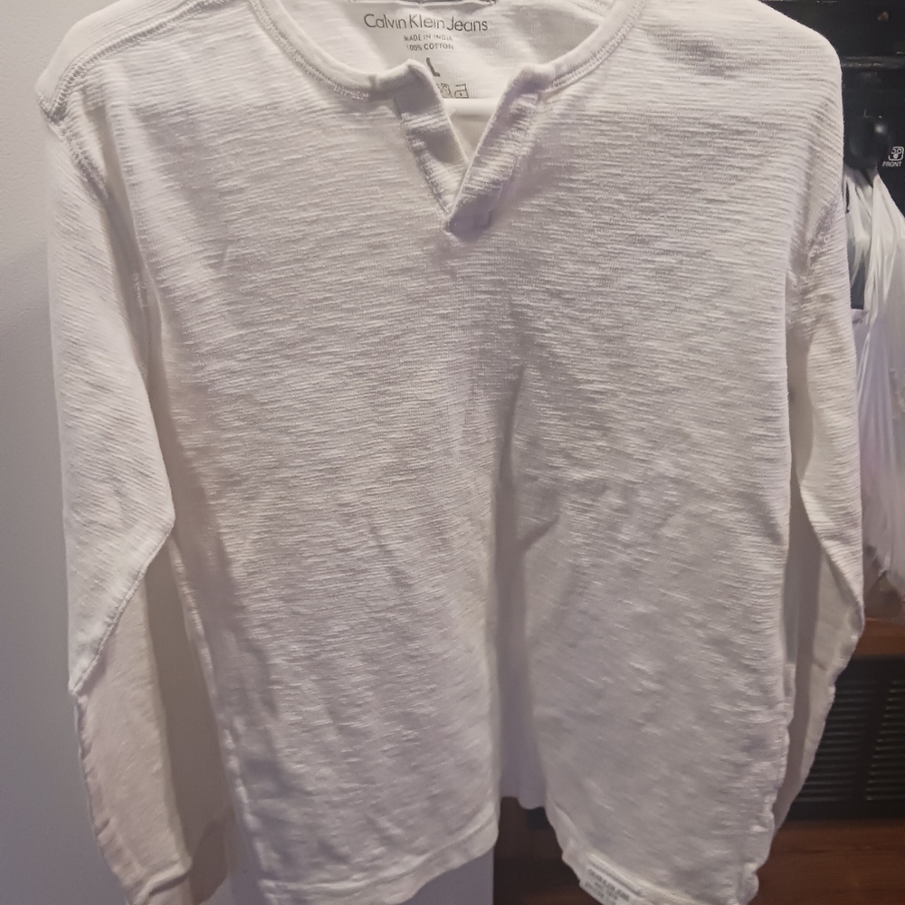 calvin klein mens large v neck shirt